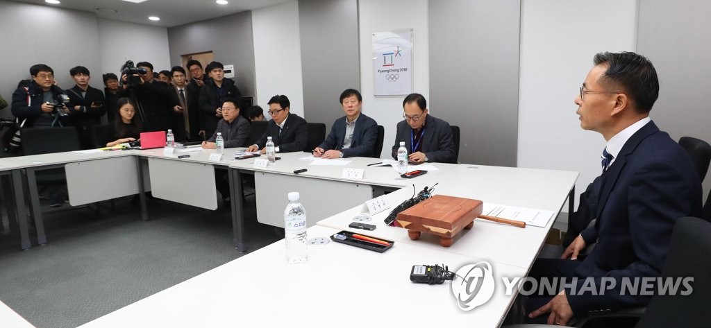 인사말하는 김영규 위원장