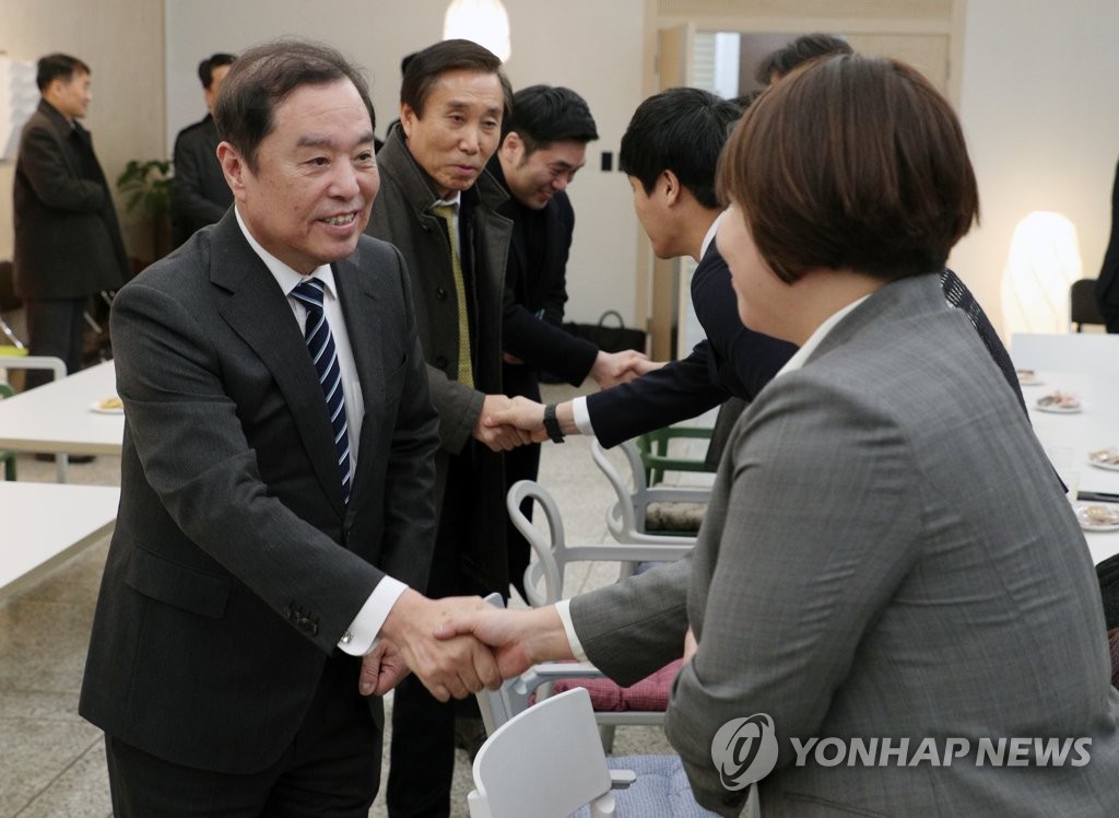 청년 당원 만난 김병준