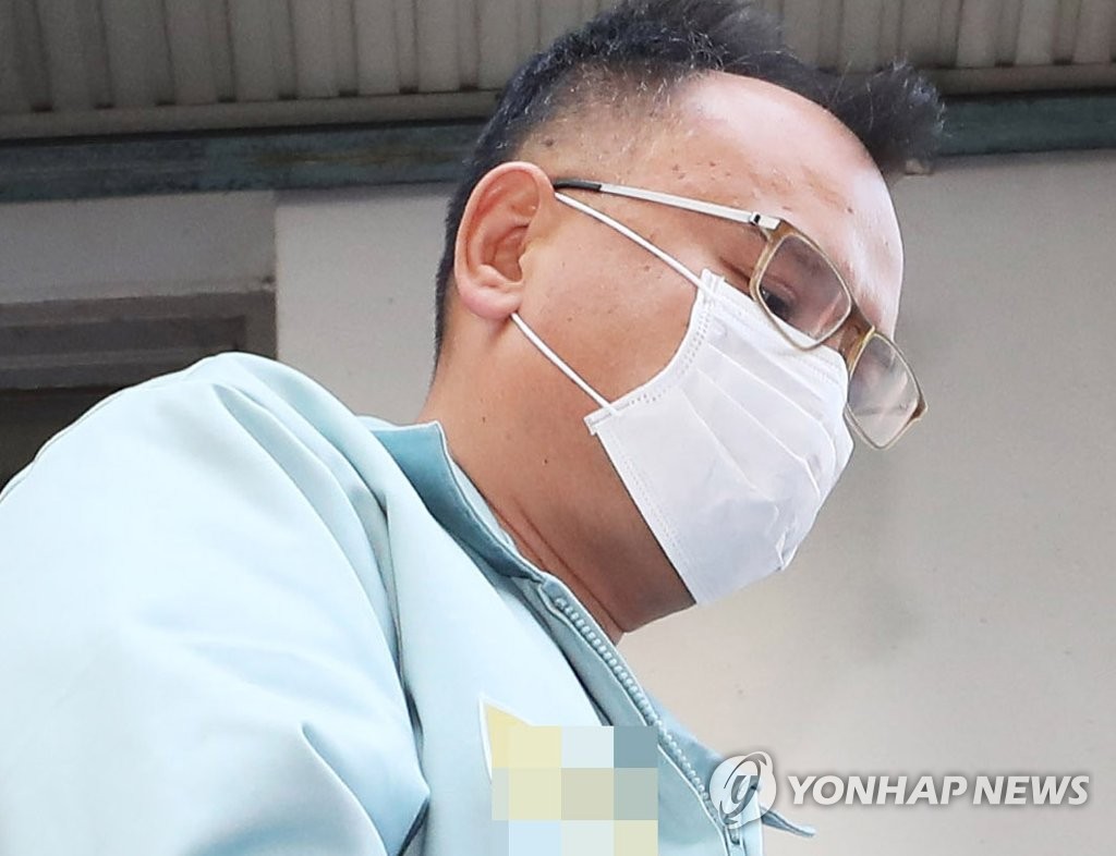첫 재판 마친 양진호