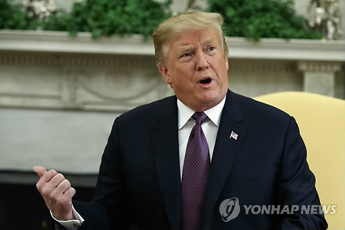 트럼프, 이란에 "무슨 짓이든 한다면 엄청나게 고통받을 것"