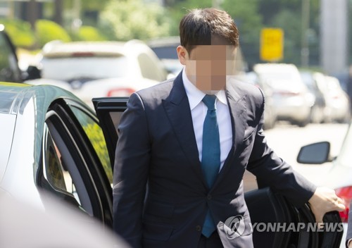 영장심사 출석하는 유인석 전 대표