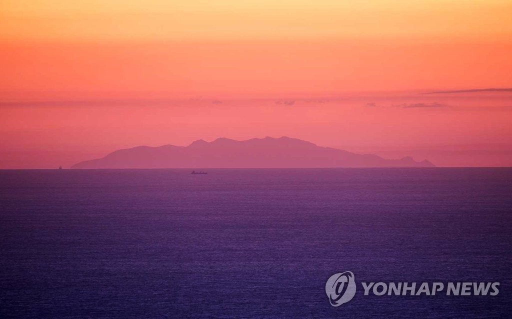 Ulleung Island seen from east coast Ulleung Island seen from east coast