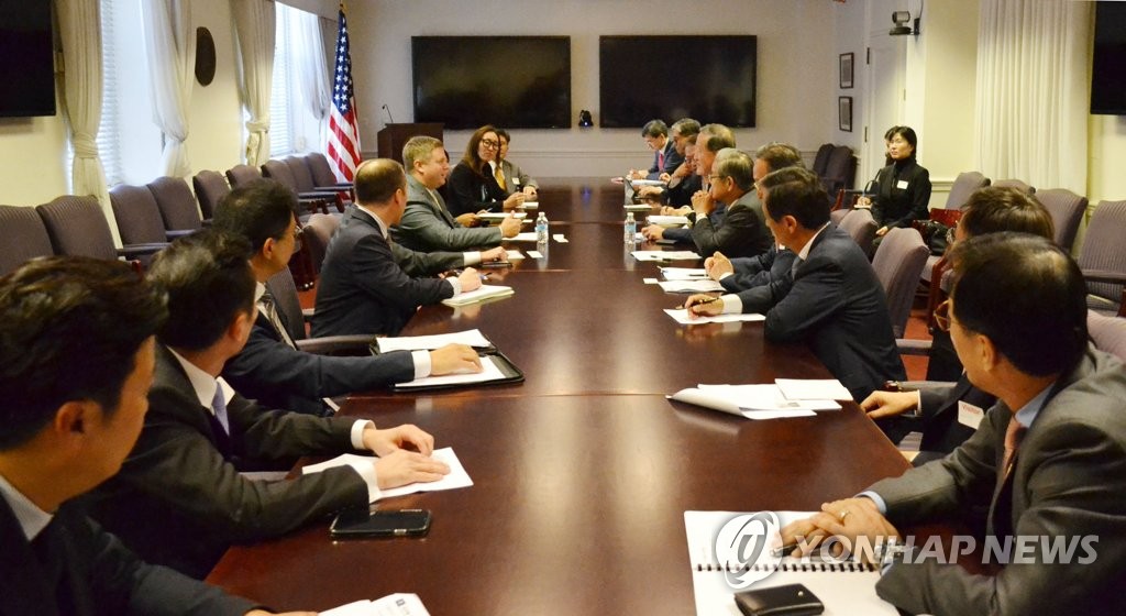 Biz delegation in U.S. Biz delegation in U.S.