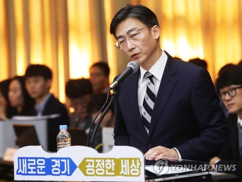 답변하는 이국종 교수