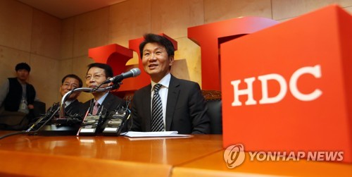 12일 아시아나 우선협상자 발표 관련 기자회견을 하는 정몽규 HDC현대산업개발 회장