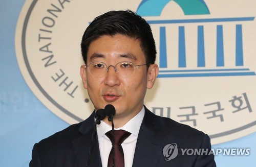 김세연 "당 해체, 총사퇴해야"