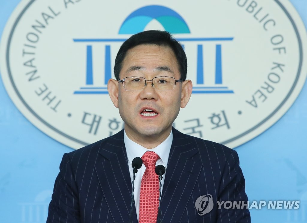 주호영 "패스트트랙시 최대 135개 선거구 조정대상"