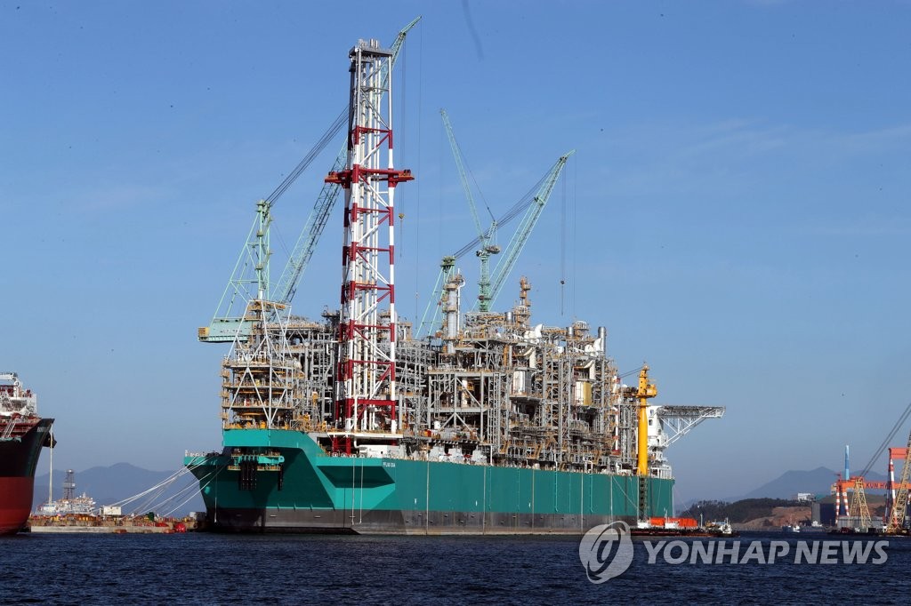 This photo, provided by Samsung Heavy Industries Co., shows a floating liquefied natural gas (FLNG) vessel, which the South Korean shipbuilder christened "DUA" at its shipyard on the country's southeastern Geoje Island on Nov. 27, 2019. (PHOTO NOT FOR SALE) (Yonhap)