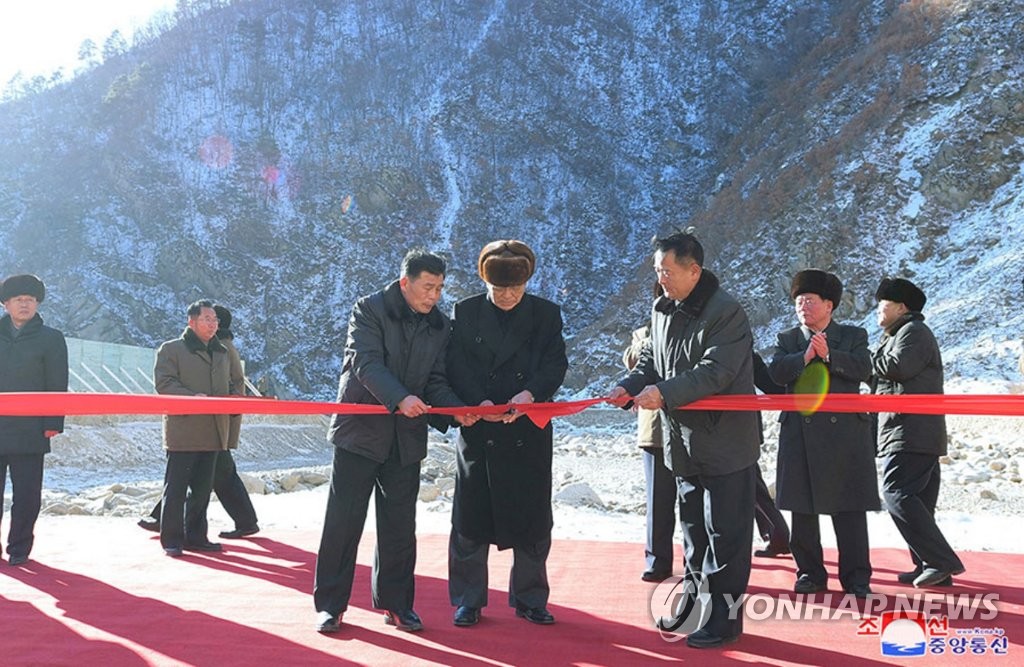 N. Korea completes dam construction to ease power shortages N. Korea completes dam construction to ease power shortages