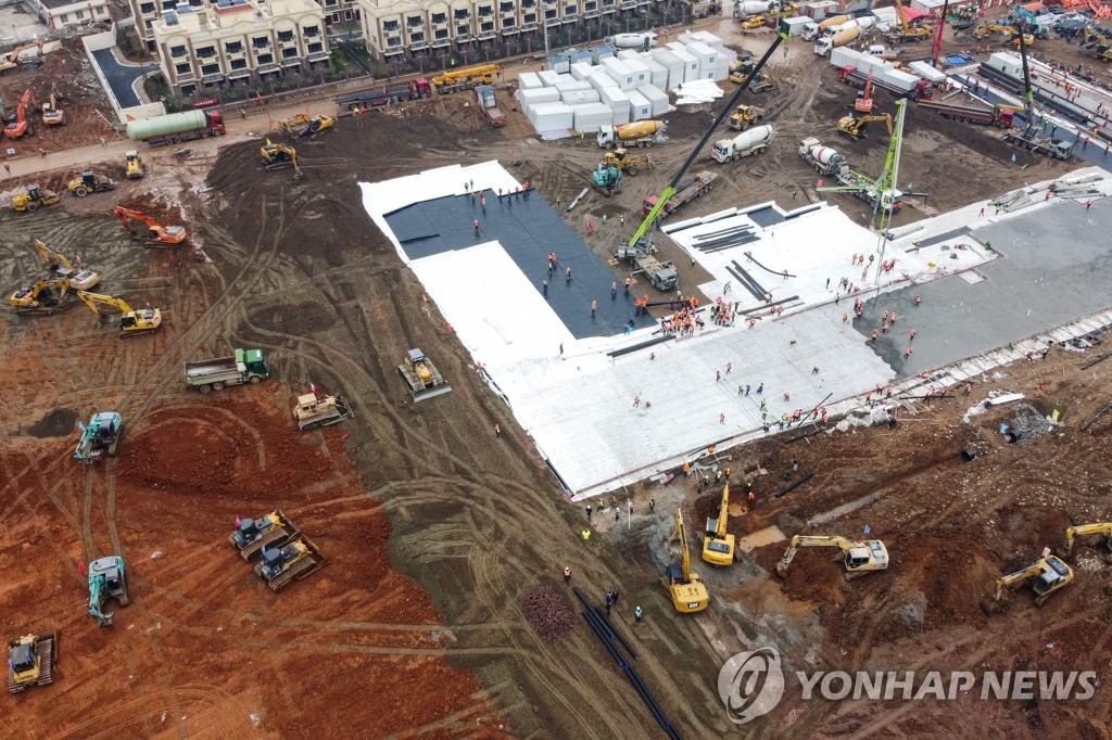 중국 우한에 건설중인 '신종코로나' 긴급병원