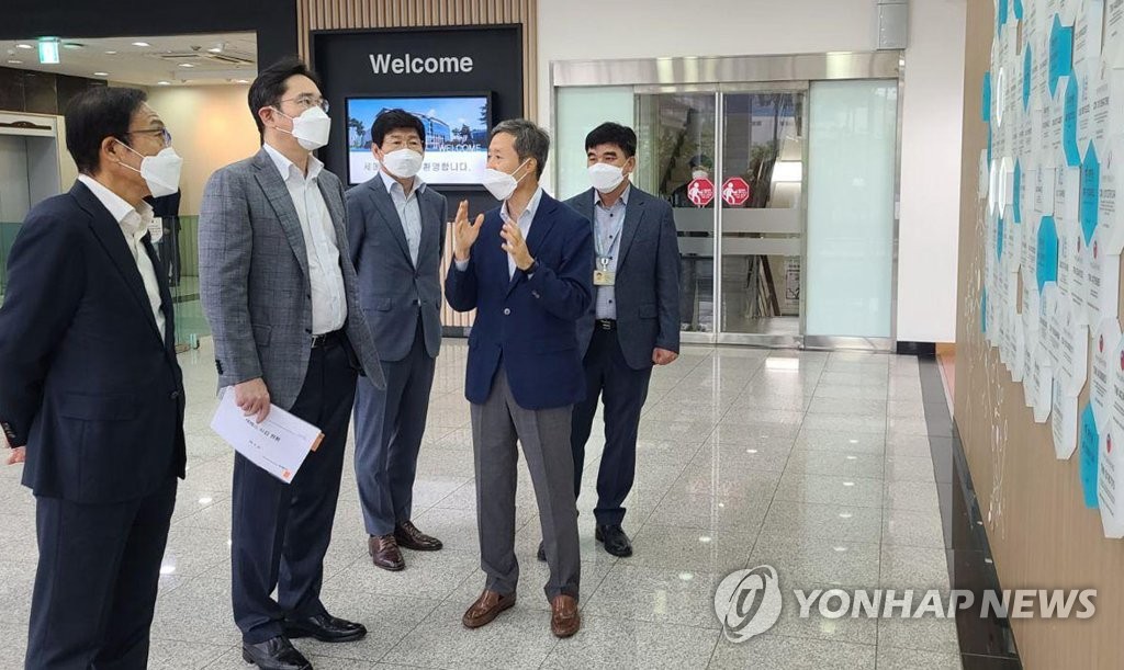 이재용 부회장, 세메스 천안사업장 현장경영