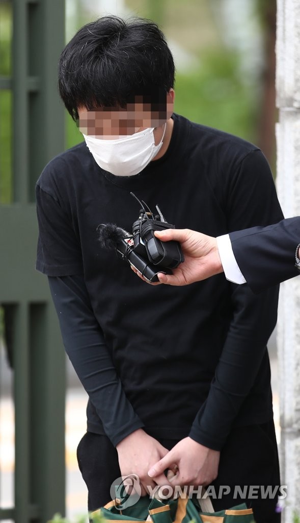 Child porn site operator avoids extradition to U.S. Child porn site operator avoids extradition to U.S.