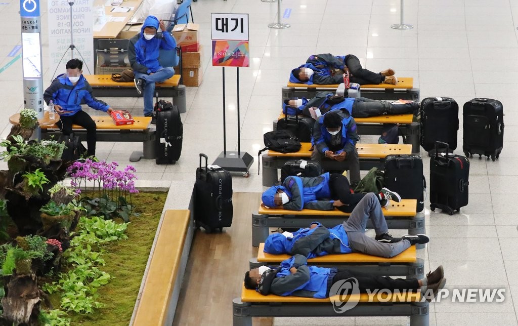 코로나19 해외유입 감염 급증, 113일 만에 해외 유입 신규확진자 최다