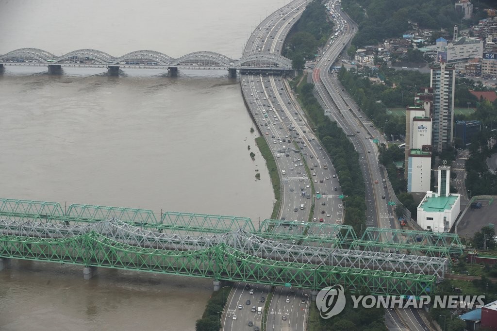 漢江沿いのオリンピック大路 通行再開 漢江沿いのオリンピック大路 通行再開