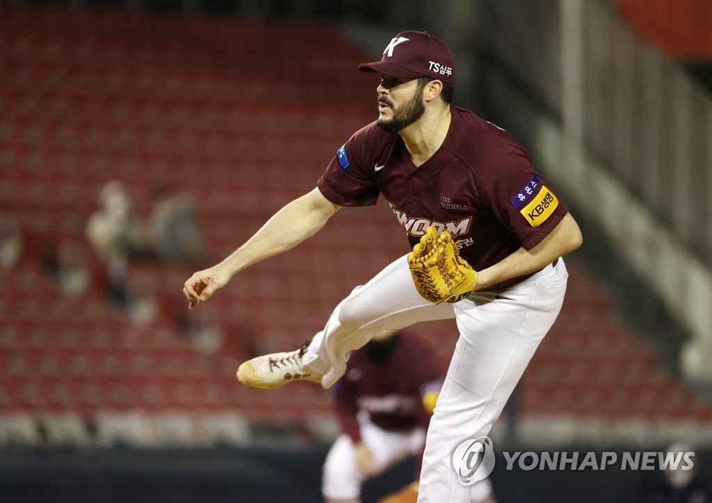 In this file photo from Oct. 23, 2020, Jake Brigham of the Kiwoom Heroes pitches against the Doosan Bears during the bottom of the first inning of a Korea Baseball Organization regular season game at Jamsil Baseball Stadium in Seoul. (Yonhap)