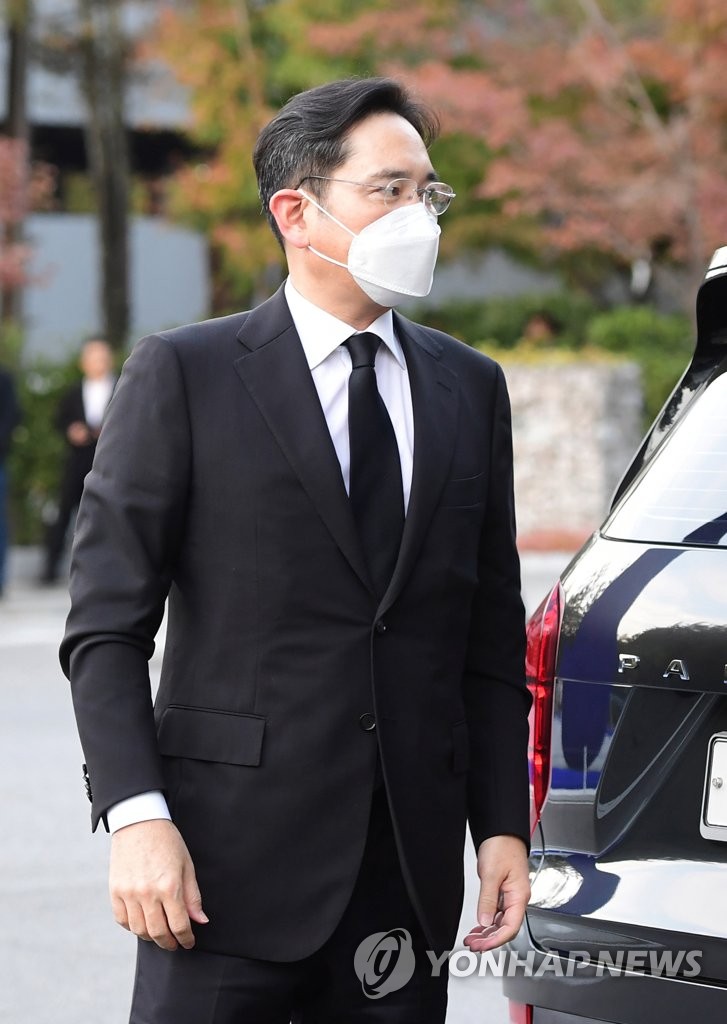 葬儀場に到着したサムスン電子副会長 葬儀場に到着したサムスン電子副会長