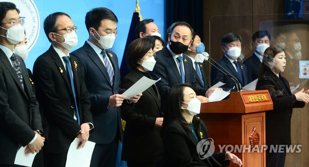 4월 임시회 내 세월호 특검 출범 촉구하는 민주당