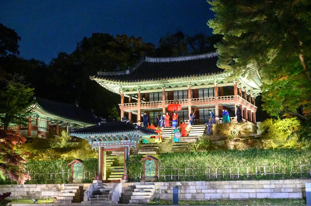 昌徳宮の夜間観覧 29日から 昌徳宮の夜間観覧 29日から