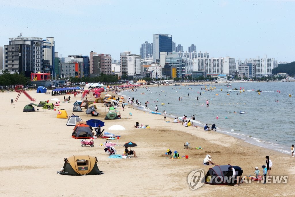 포항 영일해수욕장 텐트촌