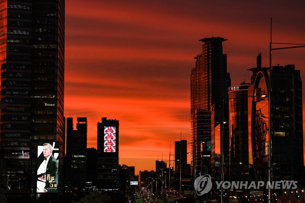 Sunset in Seoul Sunset in Seoul