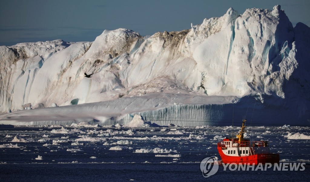 지구 온난화로 녹는 속도 빨라진 그린란드 빙하