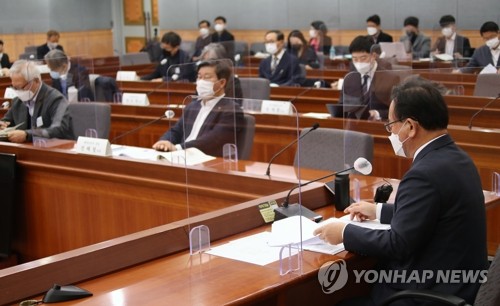 김부겸 총리, 일상회복지원위원회 참석