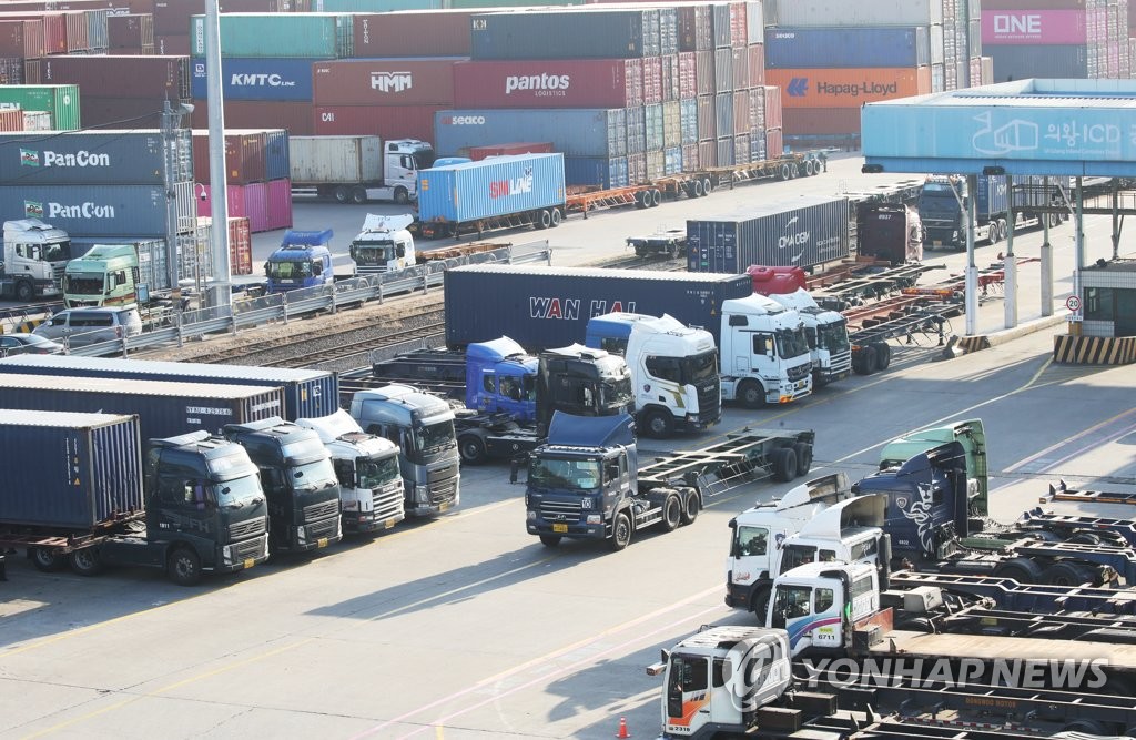 Cargo truckers go on strike Cargo truckers go on strike