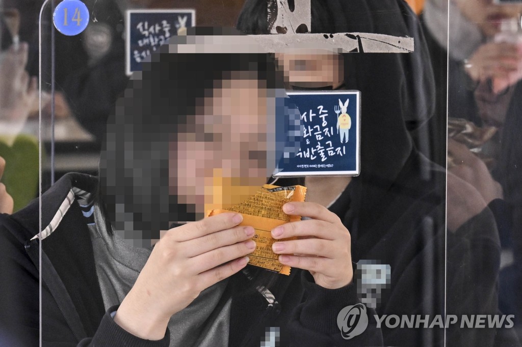 비정규직 파업, 대체급식 실시