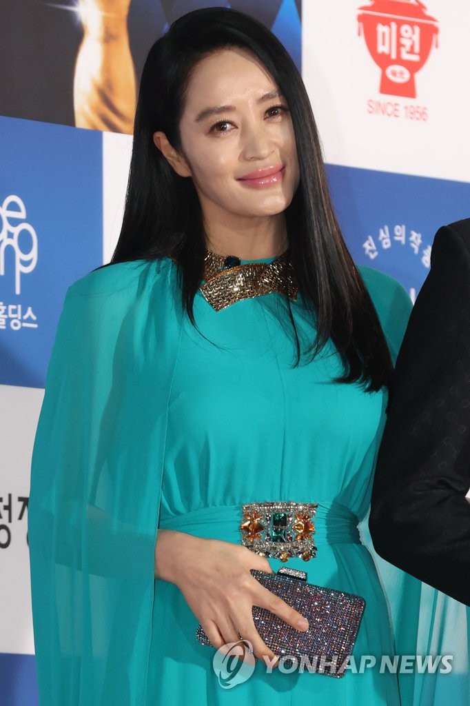 김혜수, 보석같은 미모