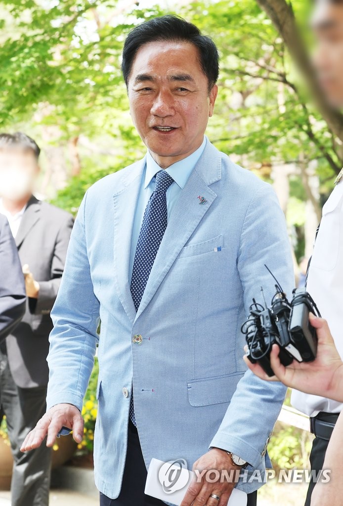 '선거법 위반' 혐의 정장선 평택시장 1심서 무죄