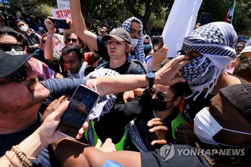 美대학 '친팔 시위' 체포 인원 1천명 넘어…전세계 확산 조짐