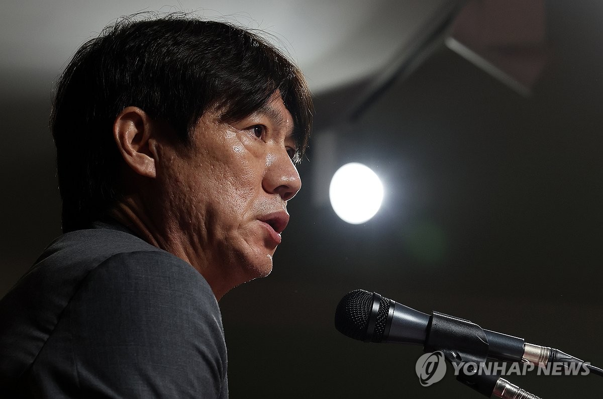 9월 A매치 명단 발표하는 홍명보 감독