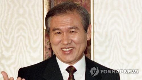 (شامل 2) وفاة الرئيس الأسبق «روه تيه-وو» عن عمر يناهز 88 عاما