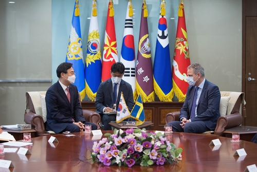 نائبا وزيري الدفاع لكوريا الجنوبية والسويد يعقدان محادثات حول الأمن الإقليمي