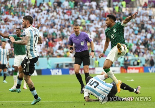 (كأس العالم)اللاعب كيم جين-سو: "مفاجأة السعودية " أمل لنا كدولة آسيوية - 6