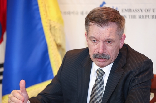 (لقاء يونهاب) مسؤول في كييف: التهديد النووي الروسي لن يغير مسار عمل أوكرانيا في الحرب - 1