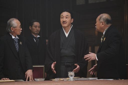 This photo provided by Megabox Plus M shows actor Kim In-woo (2nd from R) as Rentaro Mizuno in the new Korean historical film "Anarchist from Colony." (Yonhap)