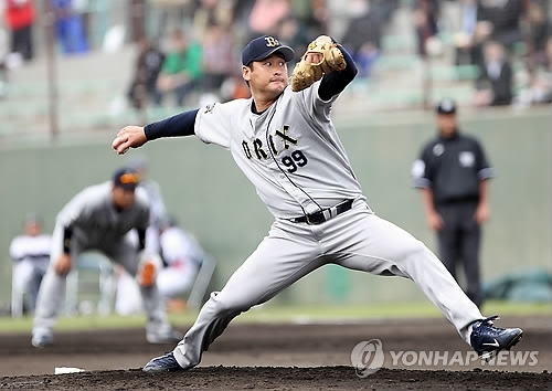 Former MLB pitcher working with S. Korean minor leaguers Yonhap