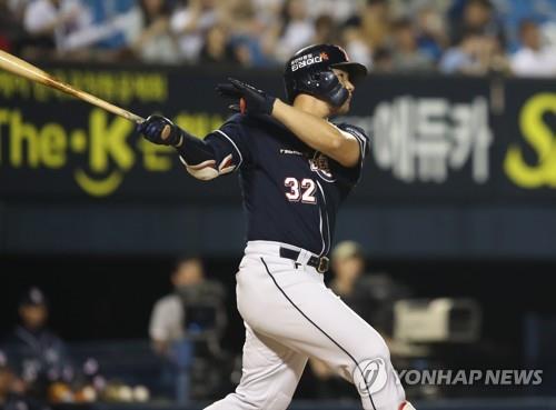 The KBO's most prolific hitter prepares to hang up his bat