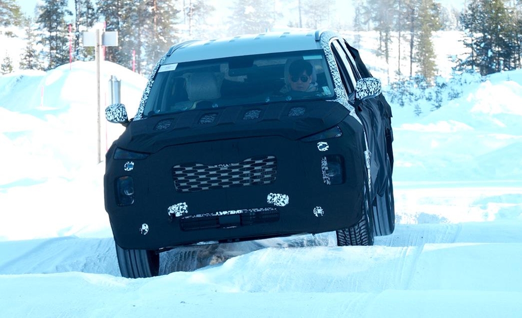 Hyundai adds snow mode to flagship SUV Palisade Yonhap News Agency