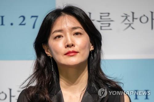 Actress Lee Young-ae to return to small screen with new comedy thriller |  Yonhap News Agency
