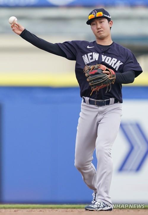 Former Toronto Blue Jays Ryu Hyun Jin signs to Team Yoo for 200