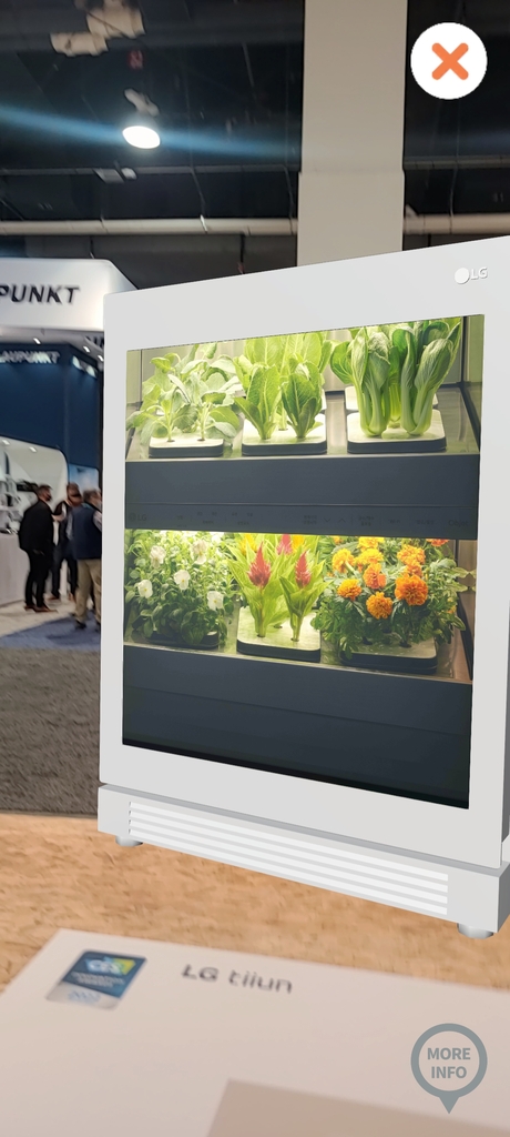 LG's indoor gardening appliance called tiiun is displayed through the company's virtual reality application on Jan. 5, 2022, at the Consumer Electronics Show (CES) in Las Vegas. (Yonhap)