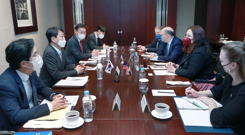 (LEAD) S. Korea seeks U.S. congressional support for trade, investment