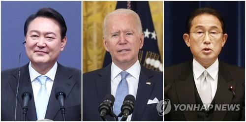 This compilation image shows President Yoon Suk-yeol (L), U.S. President Joe Biden (C) and Japanese Prime Minister Fumio Kishida. (Yonhap)