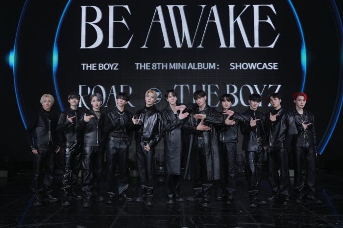K-pop boy group The Boyz poses for the camera during a media showcase for its 8th EP, "Be Awake," in Seoul on Feb. 20, 2023, in this photo provided by IST Entertainment. (PHOTO NOT FOR SALE) (Yonhap)