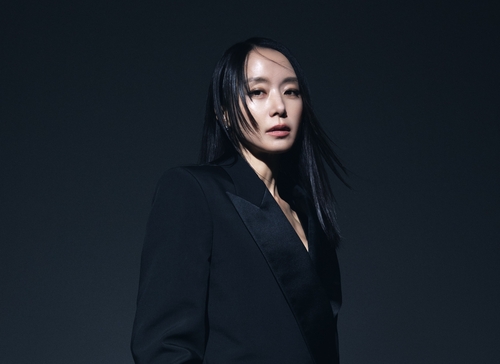 Actor Jeon Do-yeon of the Netflix crime action film "Kill Boksoon" is seen in this photo provided by the global streaming platform. (PHOTO NOT FOR SALE) (Yonhap)