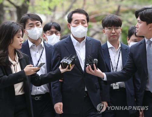 Prosecutors indict key figure in DP's election bribery scandal