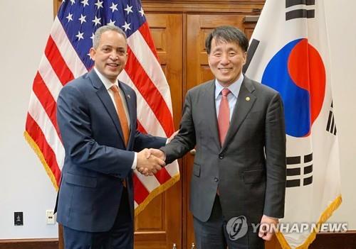 U.S. to ensure S. Korean chipmakers' smooth operation regarding China curbs: deputy secretary