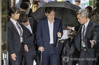 (2nd LD) Opposition leader Lee attends arrest warrant hearing at Seoul court